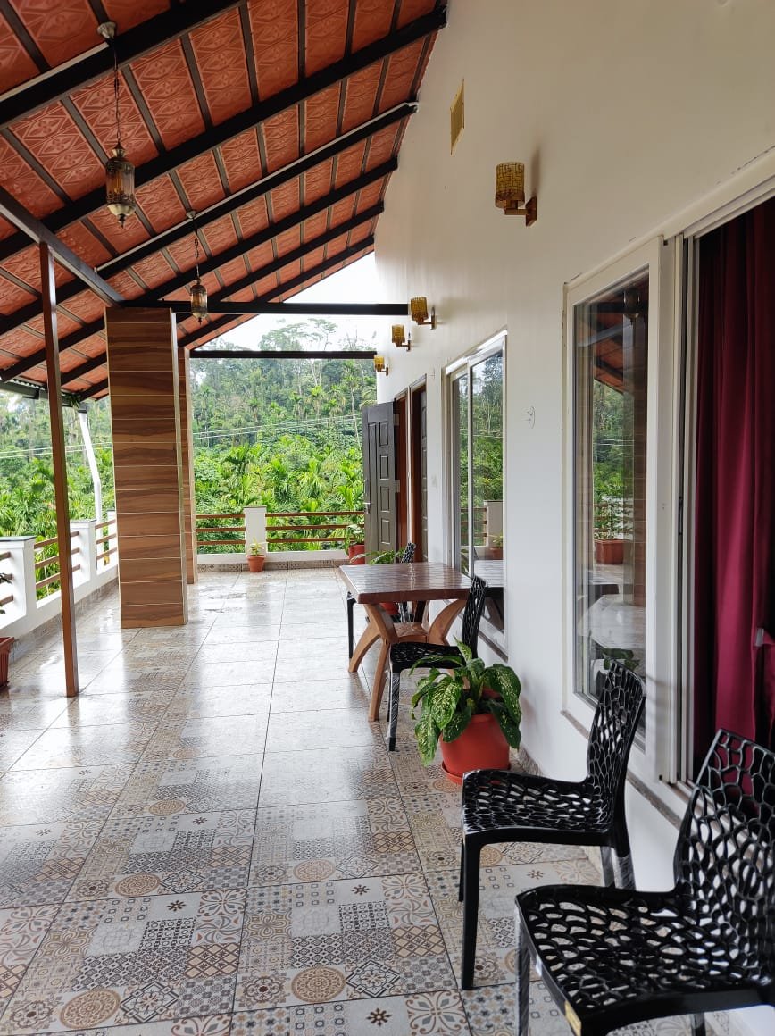 Upper Balcony Corridor
